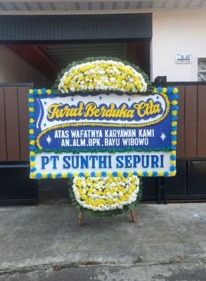 Papan Bunga Duka di Gunung Kemala