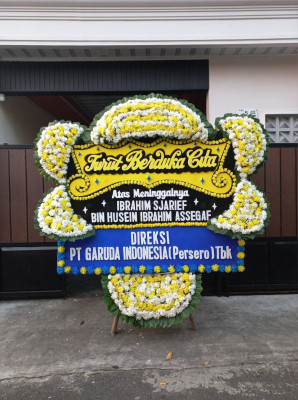 Papan Bunga Duka di Gunung Kemala